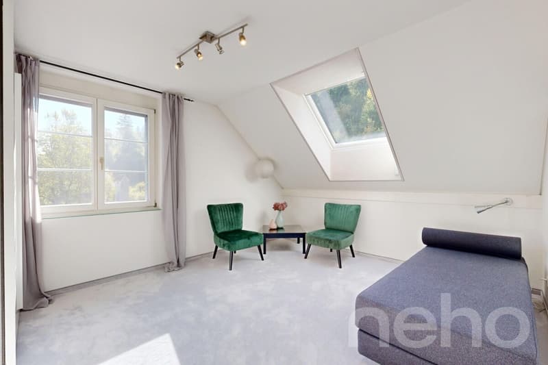 Lichtdurchflutete 5.5-Zimmer-Maisonette mit Galerie und Balkon (7)