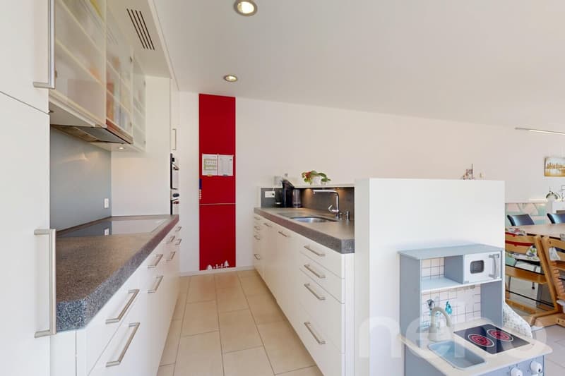 Gepflegte 5.5-Zimmer-Wohnung auf zwei Ebenen mit grosser Südterrasse (3)