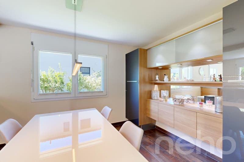 Magnifique villa jumelée de plus de 160 m² avec jardin privatif (8)