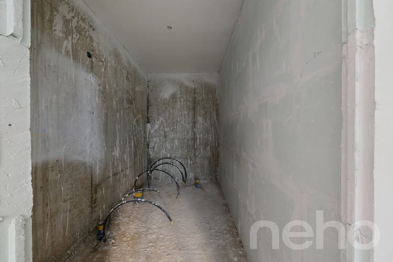Appartement de 3,5 pièces avec balcon et vue panoramique à Salins (11)