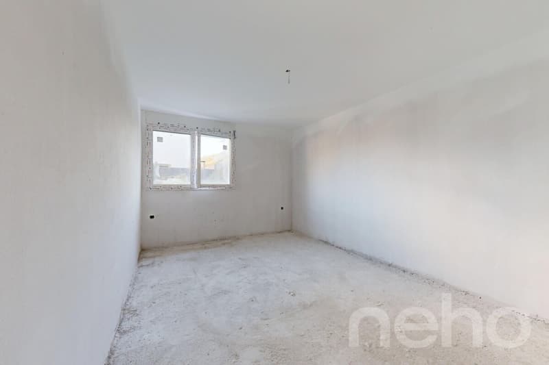 Appartement de 3,5 pièces avec balcon et vue panoramique à Salins (9)