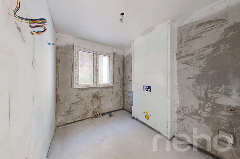 Attique de 4,5 pièces avec grande terrasse de 70 m² et vue panoramique (12)