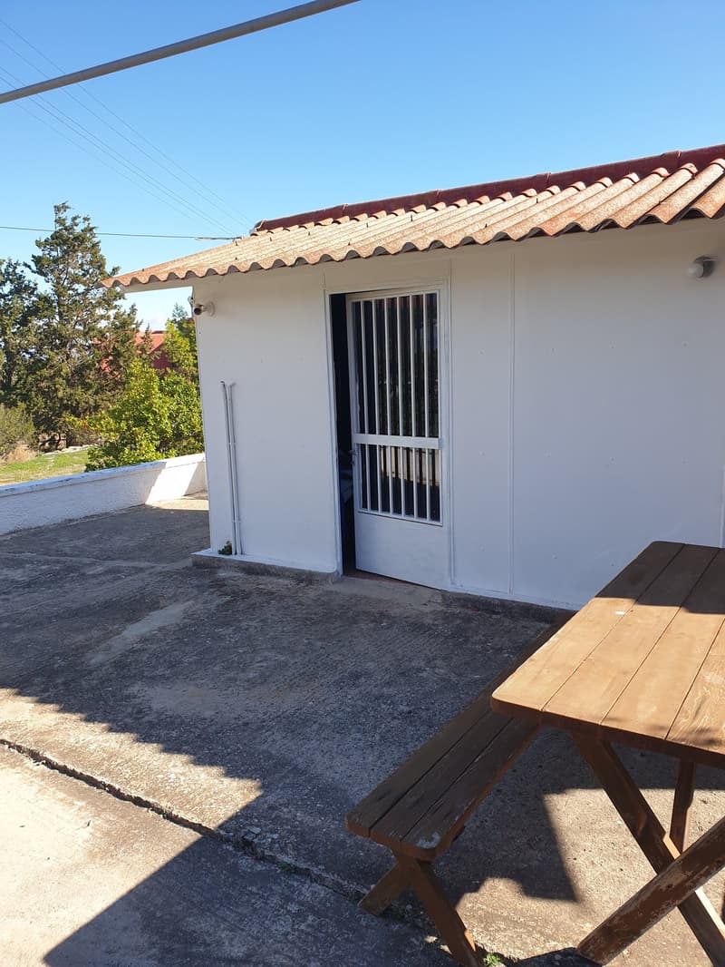 Maison individuelle avec vue imprenable et au calme sur l'ile d'Egine (Grèce) (7)