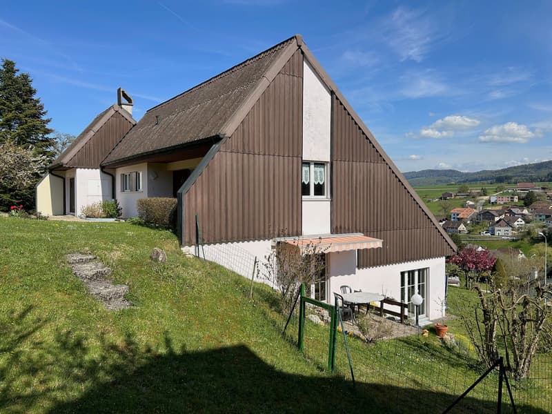 Jolie propriété située sur les hauteurs de Fontenais (16)