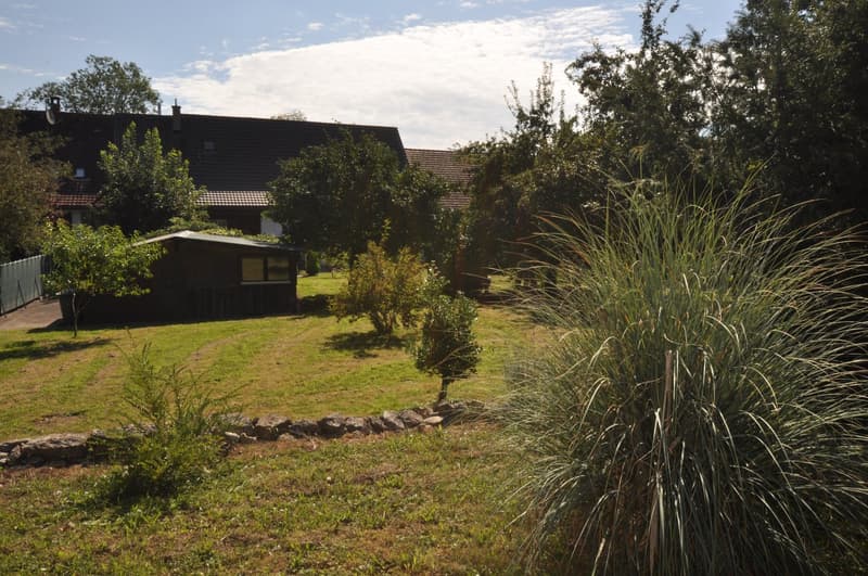 Belle maison meublée, partiellement meublée ou non meublée en duplex située à Courtemaîche (25)