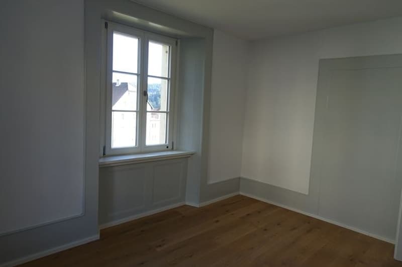 Tramelan - Appartement de 3,5 pièces entièrement rénové (1er mois offert) (3)