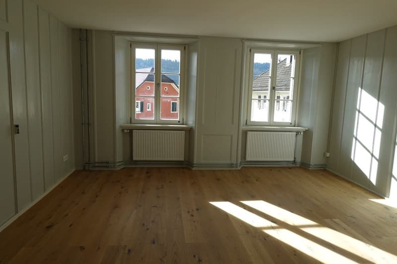 Tramelan - Appartement de 3,5 pièces entièrement rénové (1er mois offert) (2)