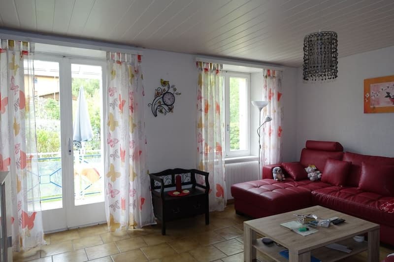 Tramelan - Maison de 11 1/2 pièces avec garage (5)