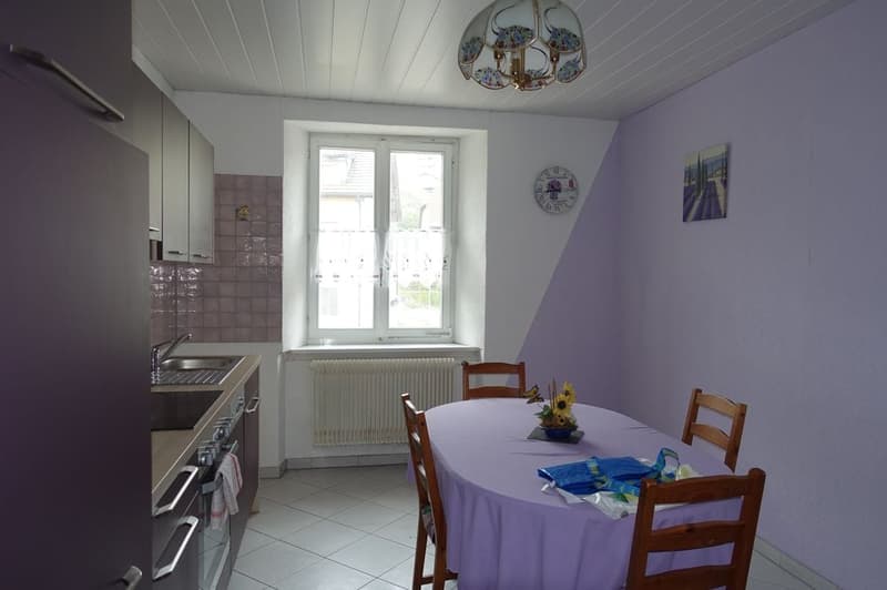 Tramelan - Maison de 11 1/2 pièces avec garage (9)