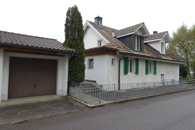 Tramelan - Maison de 10 1/2 pièces avec garage (2)