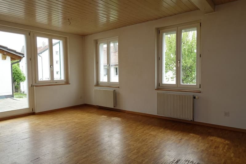Tramelan - Maison de 10 1/2 pièces avec garage (14)