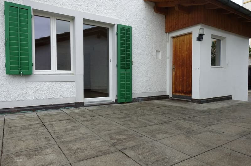 Tramelan - Maison de 10 1/2 pièces avec garage (5)