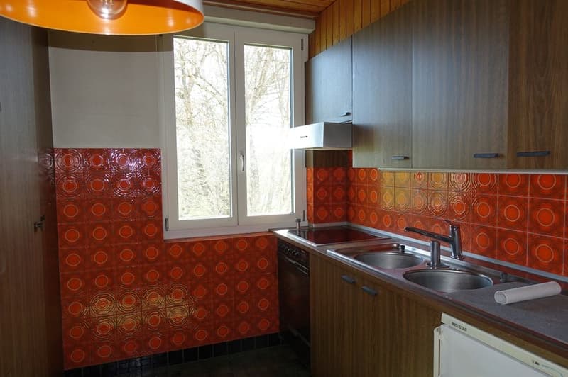 Les Reussilles - Maison de 6 1/2 pièces avec remise (5)