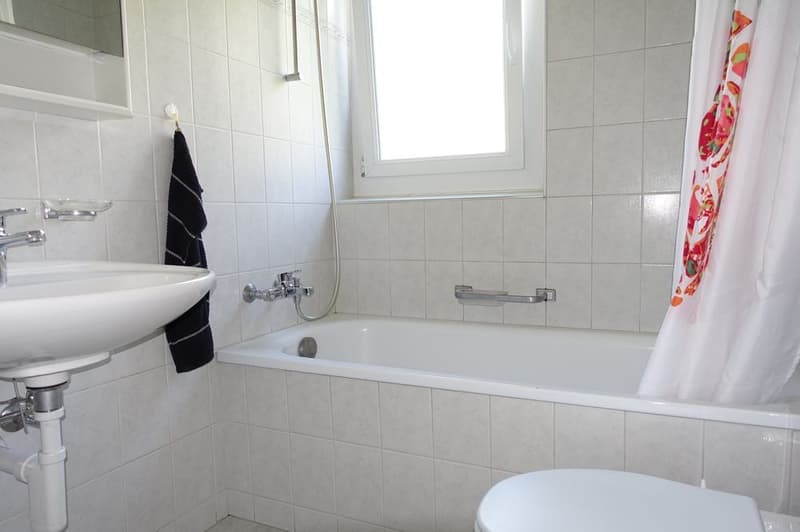 Tramelan - Appartement de 3 1/2 pièces avec balcon et garage (7)