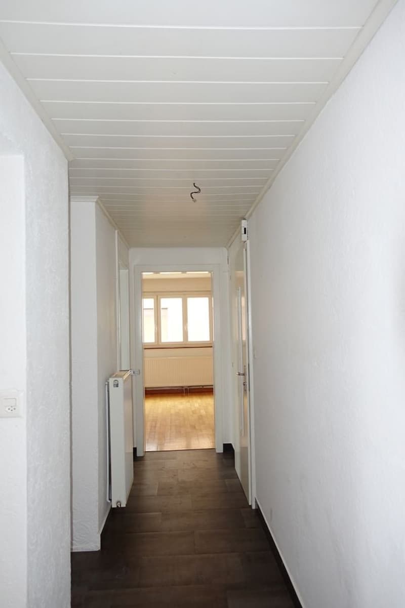 Bassecourt - Appartement de 3.5 pièces situé au 2ème étage (3)