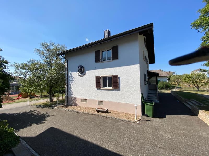 Les Bois - Maison individuelle de 2 appartements indépendants et garage double (2)