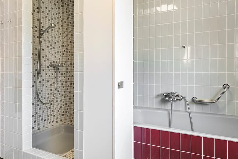 Malleray - Très grand appartement en attique de 7.5 pièces (12)