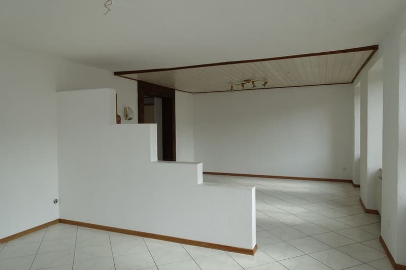 Tramelan - Maison familiale de 2 appartements de 3.5 pièces et duplex de 4.5 pièces (12)
