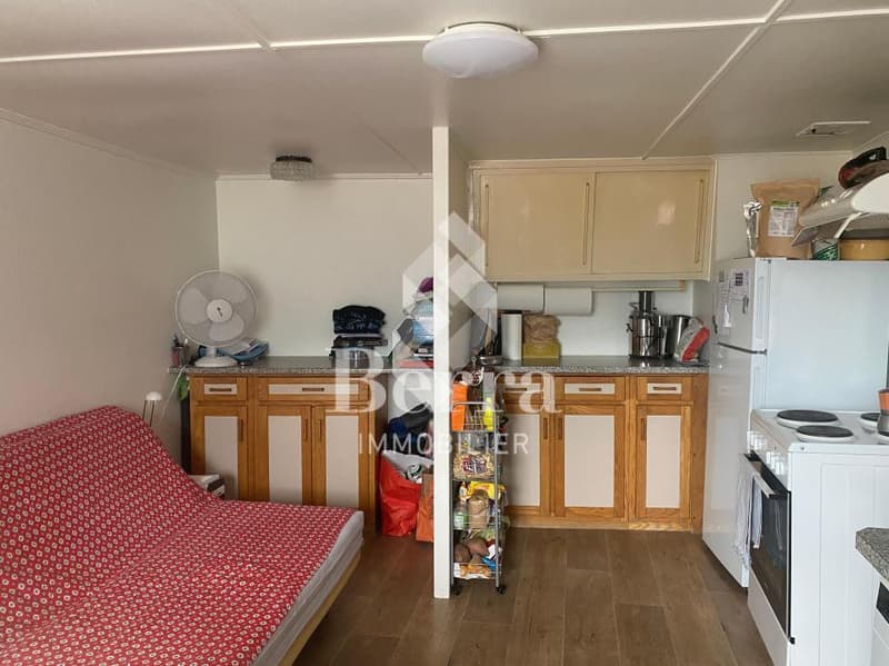 Immeuble mixte avec café-bar et appartements - au coeur du vieux village de Saxon (7)