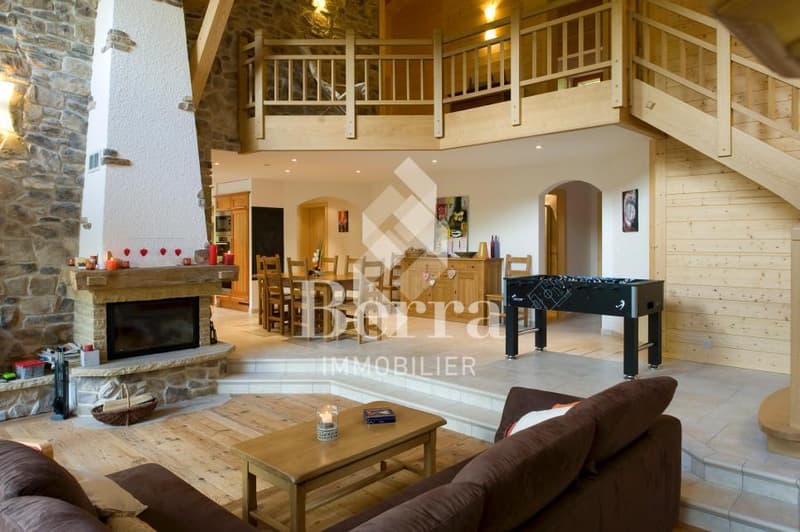 Chalet de haut standing en montagne ! (2)