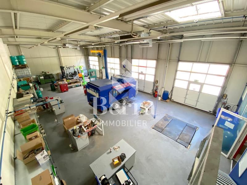 Halle industrielle/garage déjà louée (2)