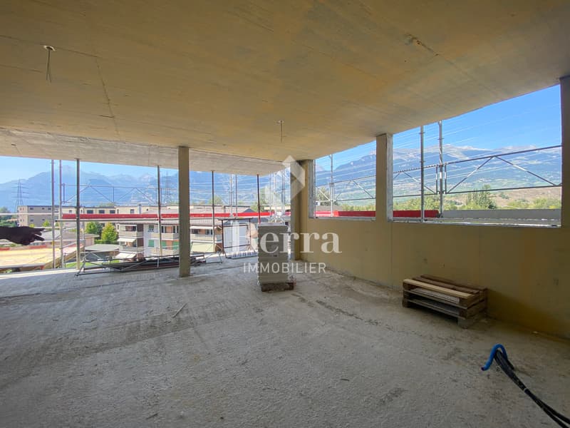 Magnifique attique orienté Ouest - Vue panoramique dégagée ! (6)