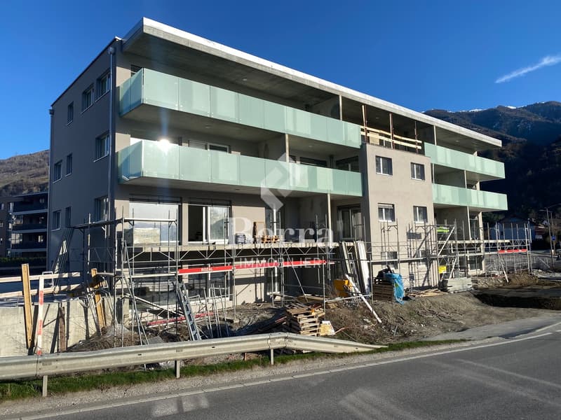 Magnifique attique orienté Ouest - Vue panoramique dégagée ! (2)