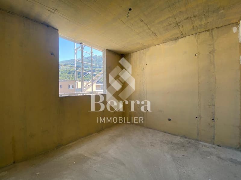 Magnifique attique orienté Ouest - Vue panoramique dégagée ! (7)