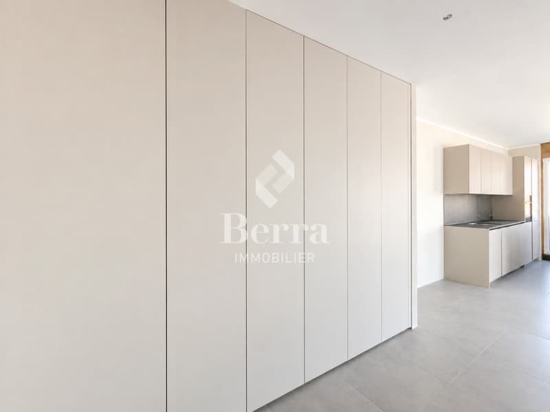 Spacieuse villa contigüe neuve disponible de suite (4)