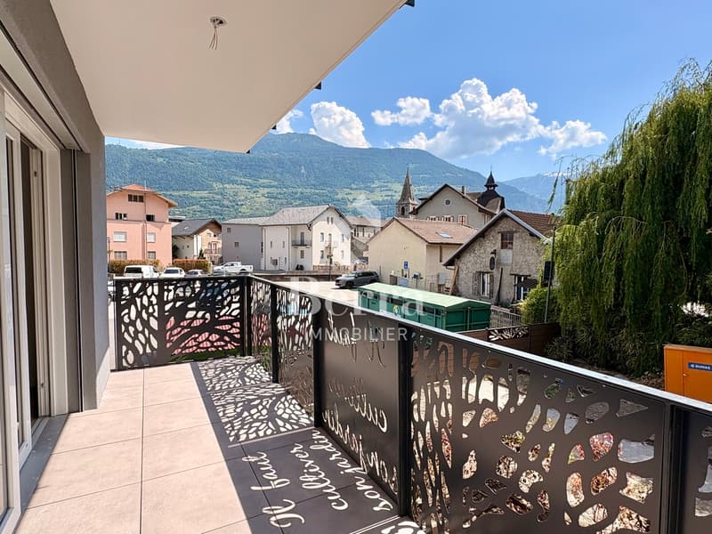 NEUF !!! appartement de 3.5 pièces ! DISPONIBLE DE SUITE (10)