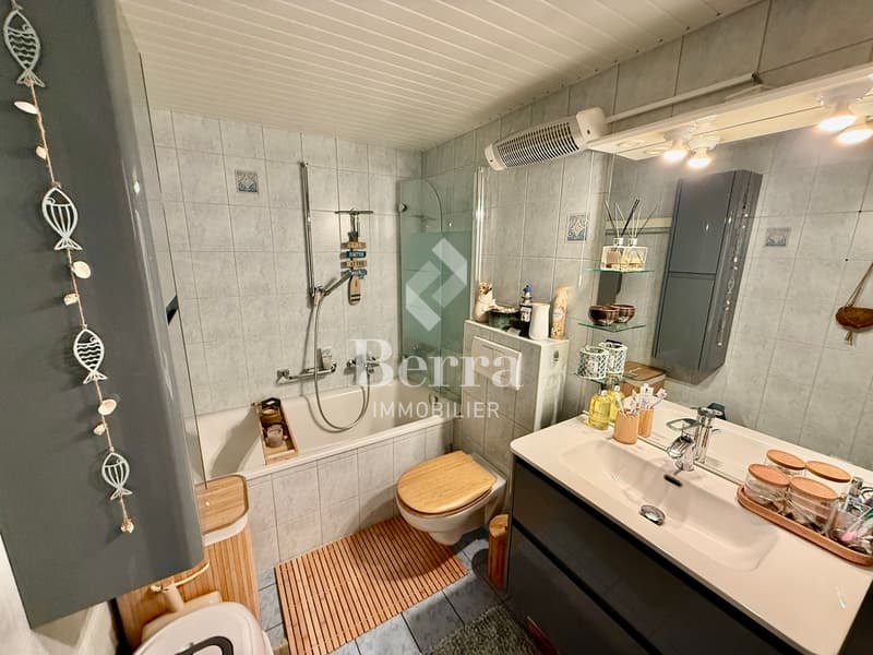 Superbe appartement 2.5p + bureau en attique duplex à Saillon (7)