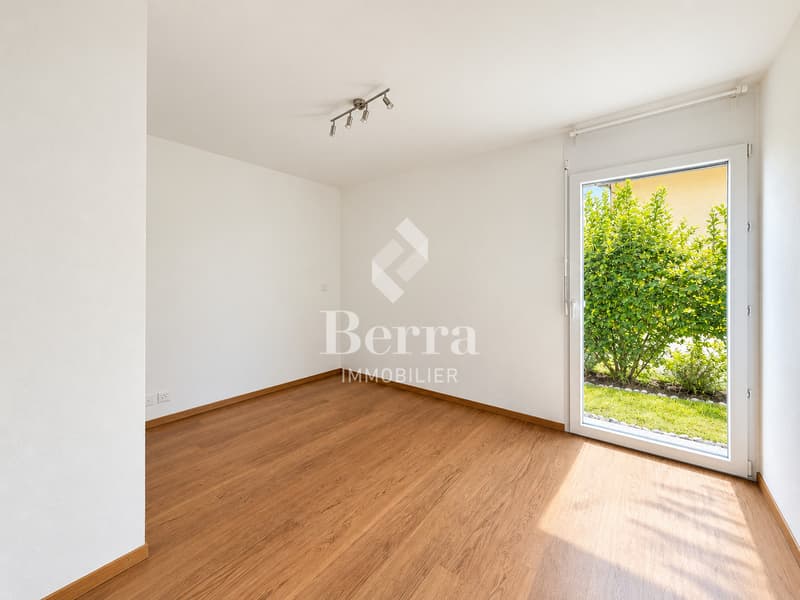 4.5 pièces en rez-de-jardin disponible de suite (9)