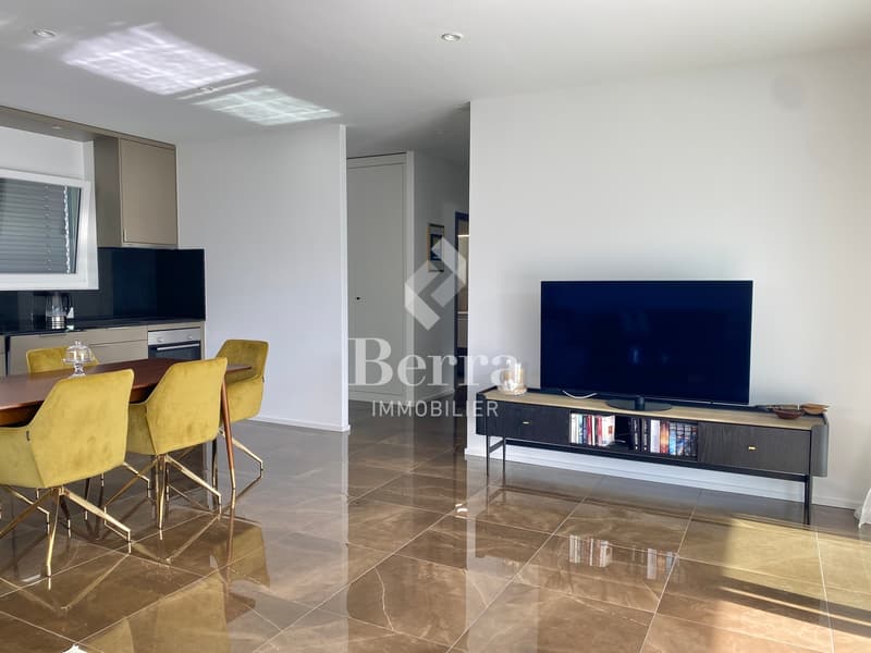 Appartement de 4.5 pièces dans une PPE de 2 appartements seulement ! (6)