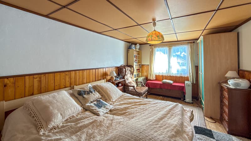Charmante villa de deux appartements au formidable potentiel (5)