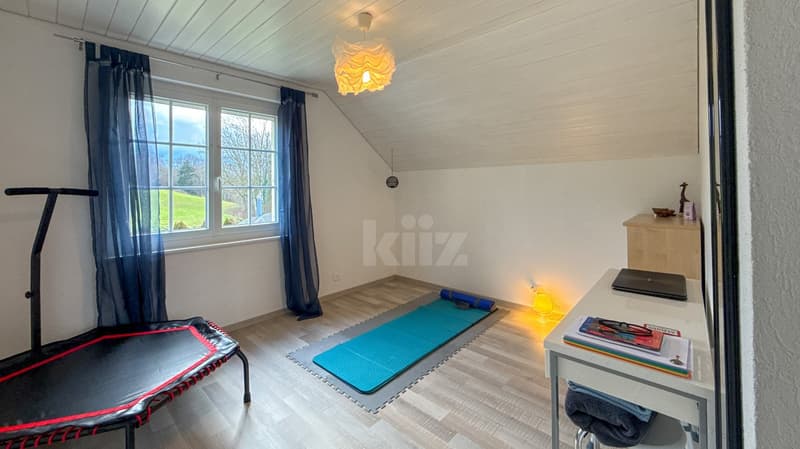 Belle villa individuelle avec pavillon et jardin (7)