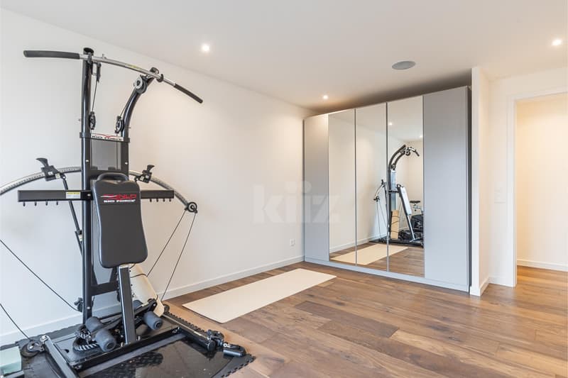 Superbe villa contemporaine de 250m2 aux finitions soignées (9)