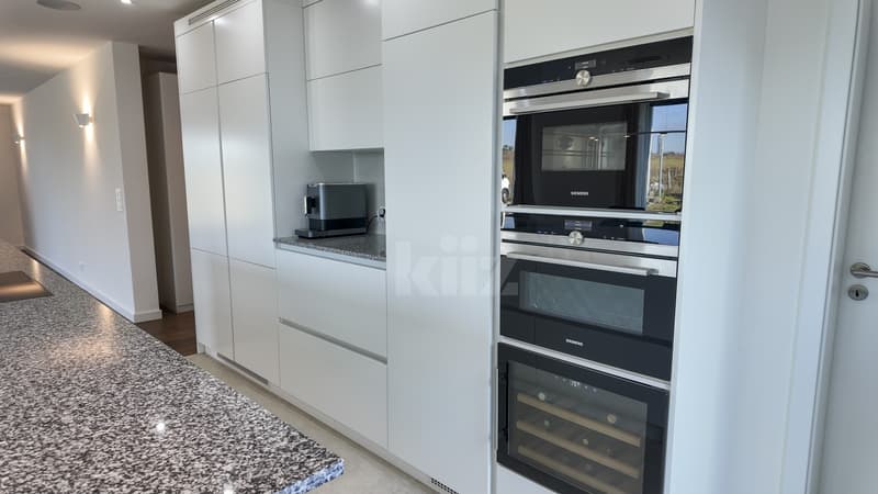 Superbe villa contemporaine de 250m2 aux finitions soignées (5)