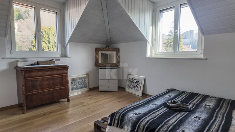 Rare! Bel appartement au centre-ville (8)