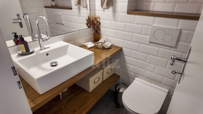 Rare! Bel appartement au centre-ville (7)