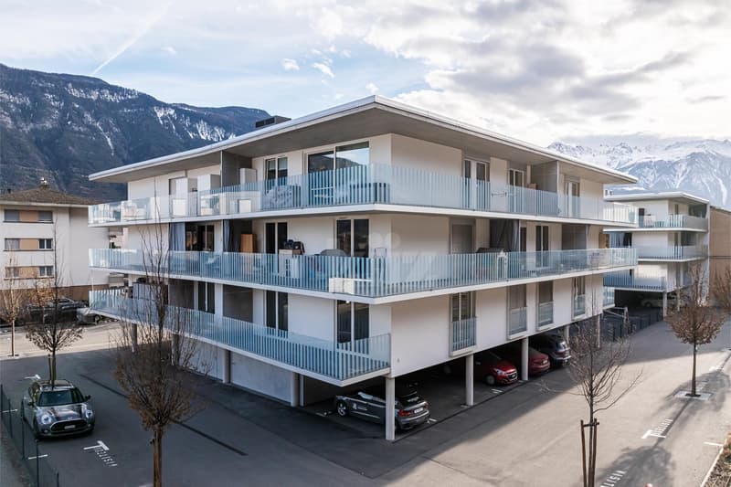 Superbe appartement moderne avec balcon (1)