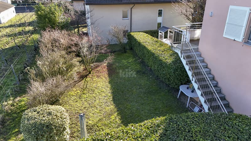 Bel appartement avec grand balcon et jardin privatif (11)