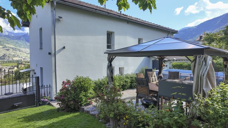 Belle maison rénovée avec appartement indépendant (2)