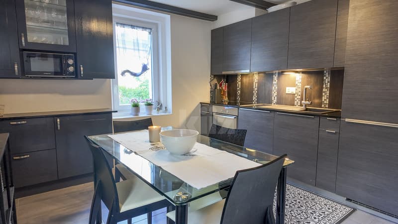 Belle maison rénovée avec appartement indépendant (5)