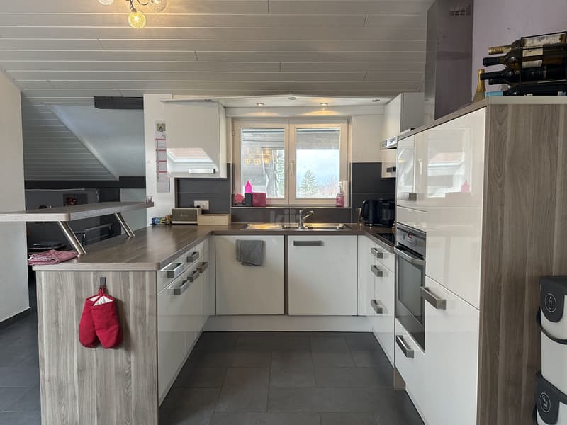 Charmante maison de 3 appartements avec jardin et piscine (9)