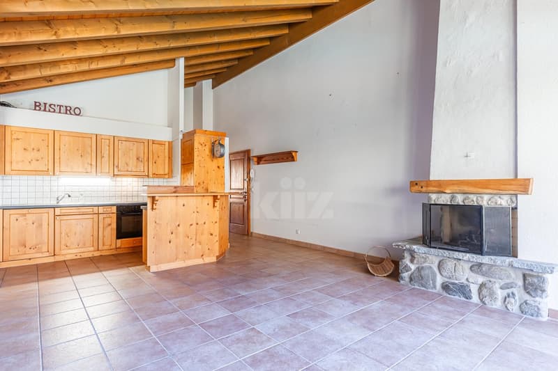 Bel appartement avec balcon et vue dégagée (3)
