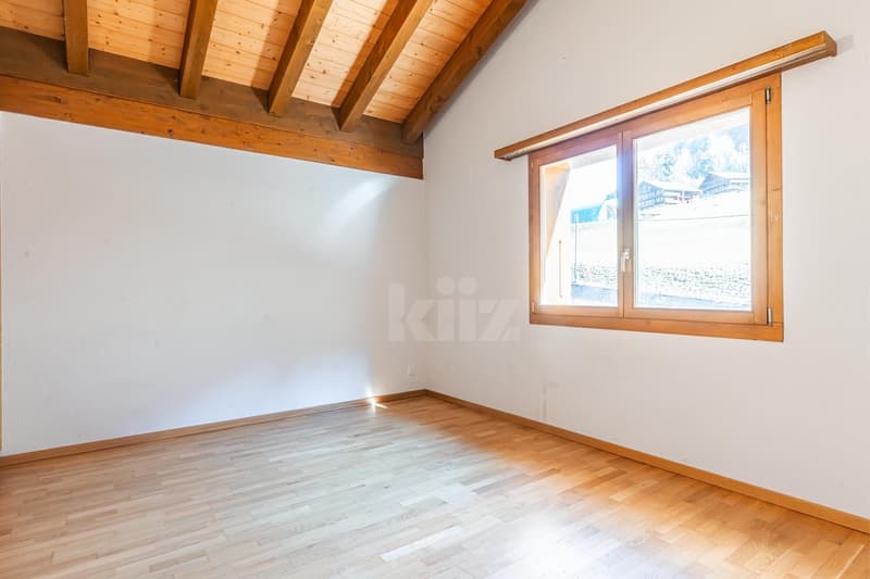 Bel appartement avec balcon et vue dégagée (7)
