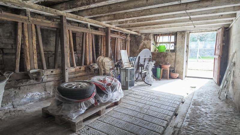 A rénover ! Charmante maison de campagne au fort potentiel (10)