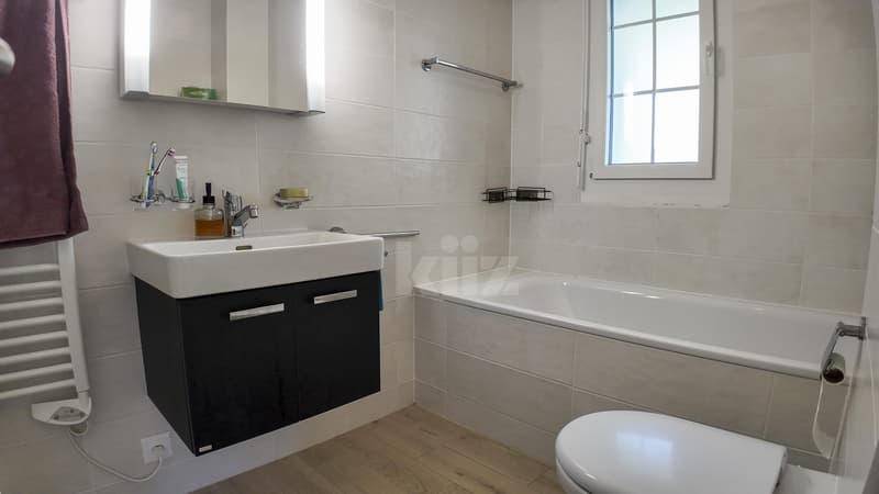 Splendide duplex récent avec grand balcon et vue panoramique (8)