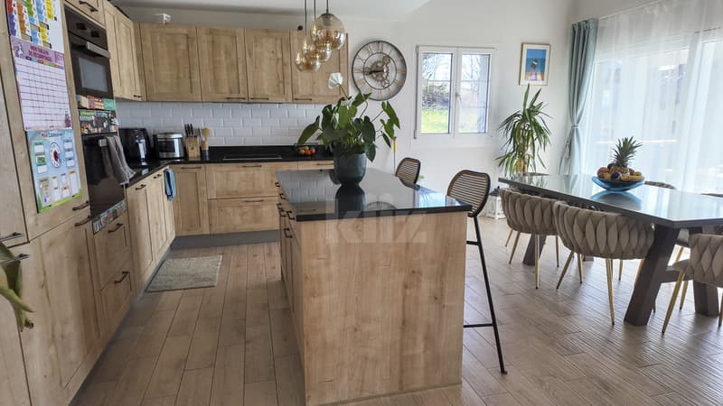 Splendide duplex récent avec grand balcon et vue panoramique (4)