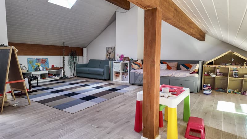 Splendide duplex récent avec grand balcon et vue panoramique (11)